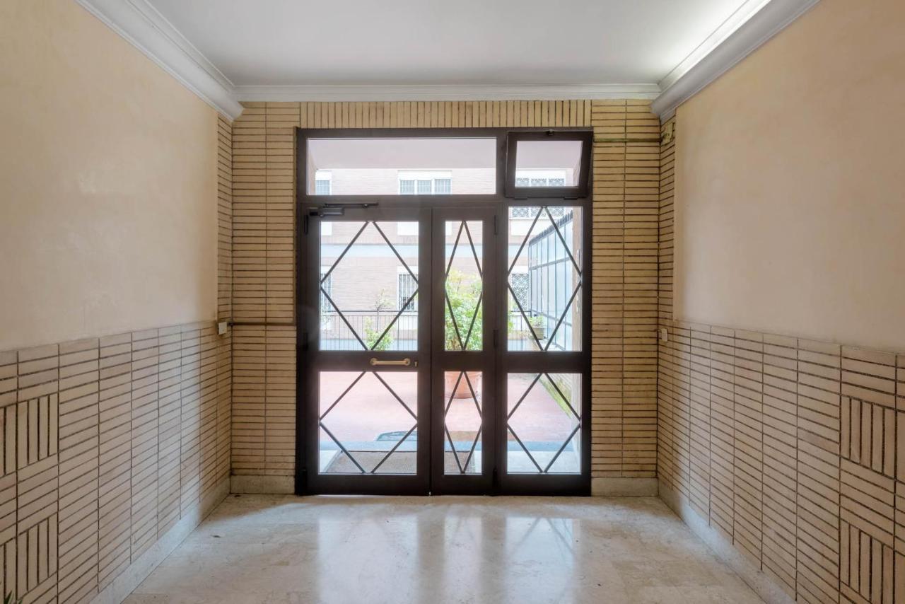 Apartment Nonna Anna โรม ภายนอก รูปภาพ