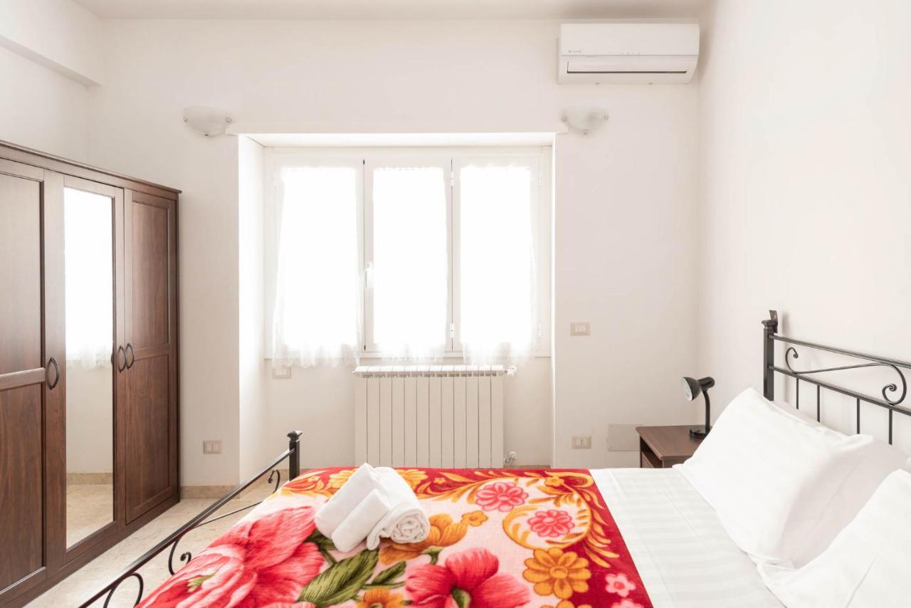 Apartment Nonna Anna โรม ภายนอก รูปภาพ