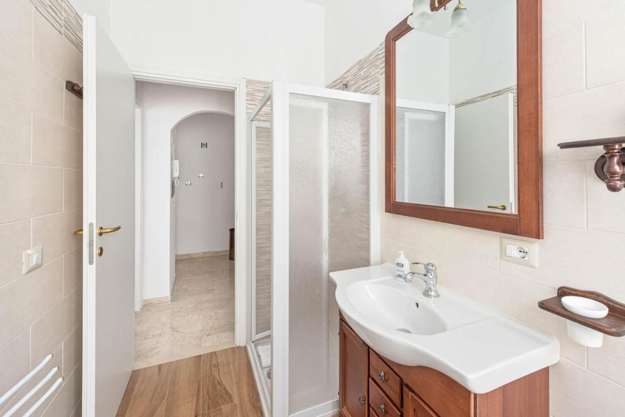 Apartment Nonna Anna โรม ภายนอก รูปภาพ